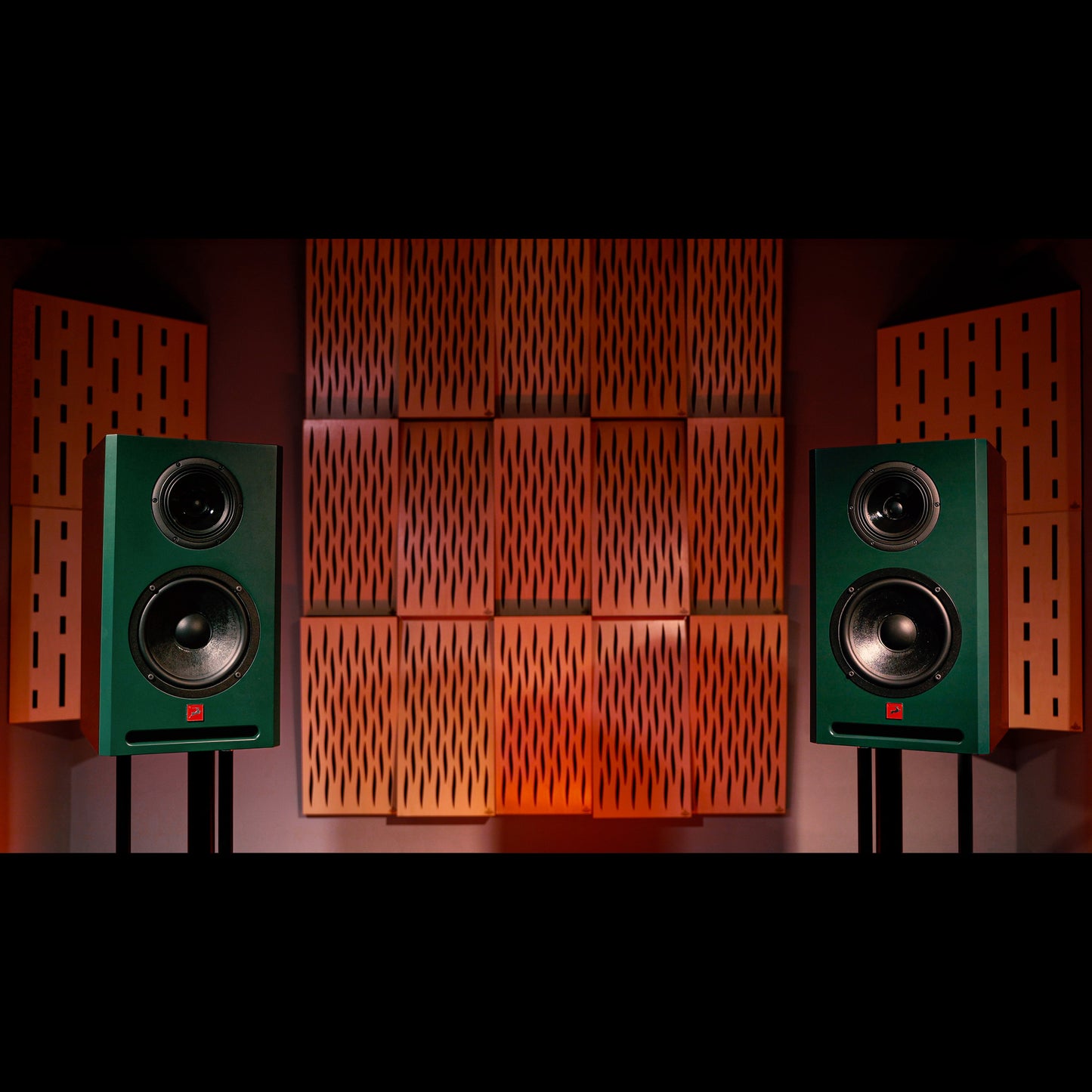 Antelope Audio Atlas i8 3 Way Active Studio Monitor