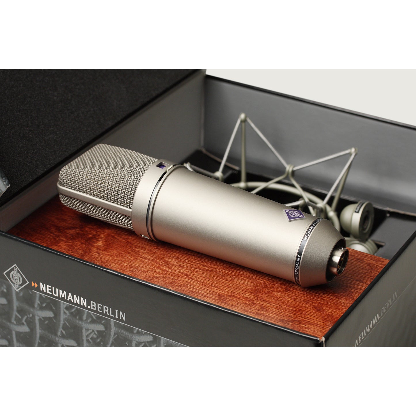 Neumann U 87 AI Studio Set Professional Vocal Condenser Microphone