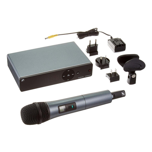 Sennheiser XSW 1-835-A UHF Vocal Set with e835 Dynamic Microphone