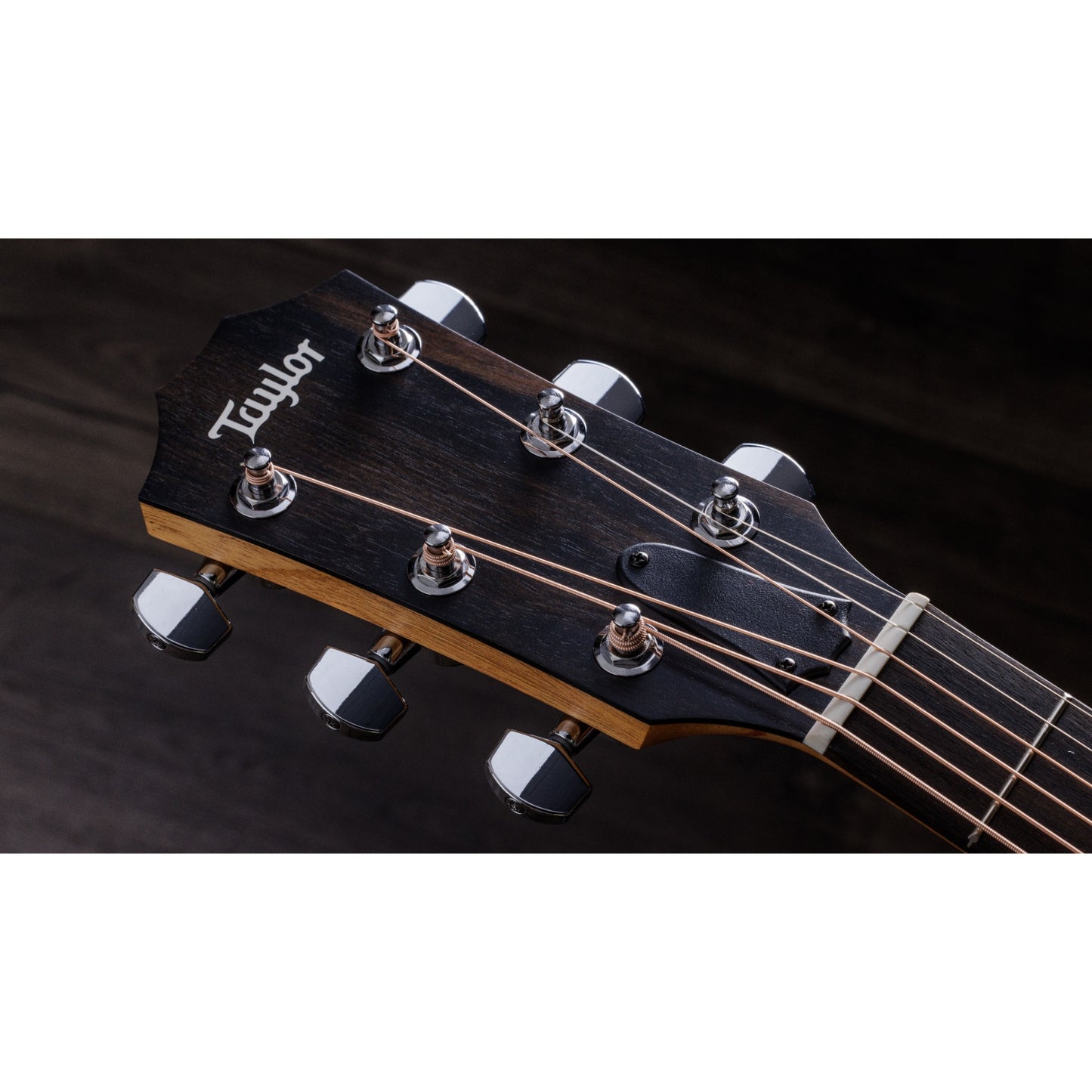 Taylor 212ce Grand Concert Acoustic Electric Guitar