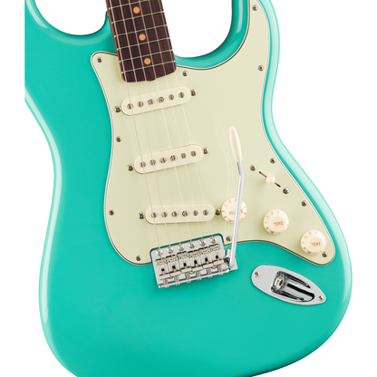 Fender Vintera III Early '60s Stratocaster - Rosewood Fingerboard, Seafoam Green