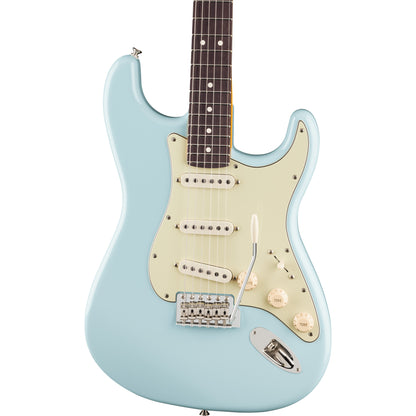 Fender Limited Edition Pro Classic Silent Stratocaster - Rosewood Fingerboard, Daphne Blue