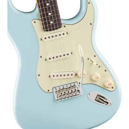 Fender Limited Edition Pro Classic Silent Stratocaster - Rosewood Fingerboard, Daphne Blue