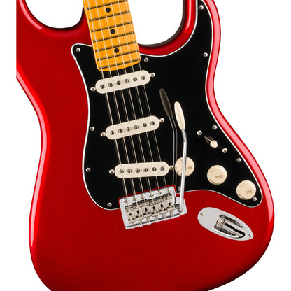 Fender Limited Edition Pro Classic Silent Stratocaster - Maple Fingerboard, Candy Apple Red
