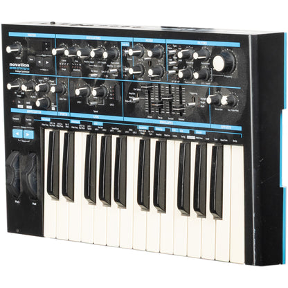 Novation Bass Station II 25-Note Analog Synthesizer