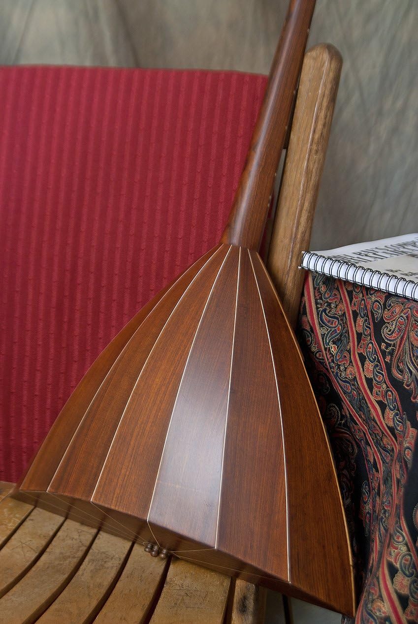 Roosebeck Deluxe Prima Balalaika Sheesham Stave Body