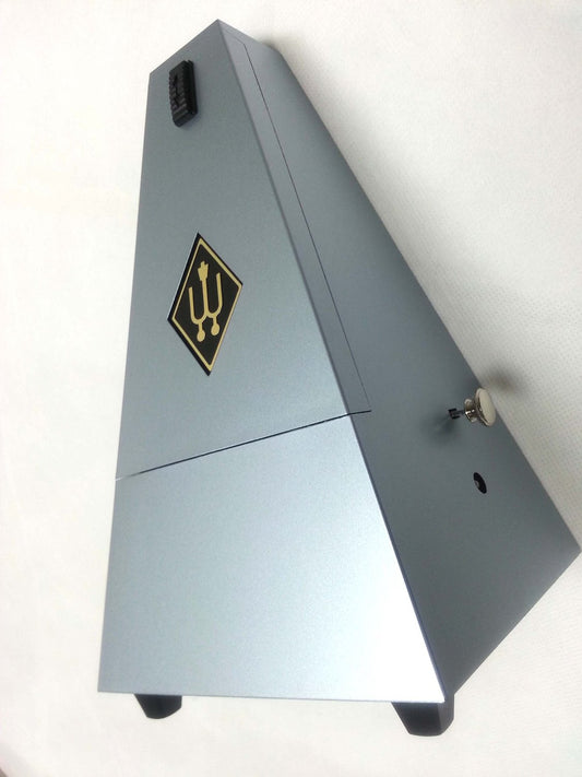 WITTNER MAELZEL PYRAMID METRONOME IN DARK SILVER WITH BELL