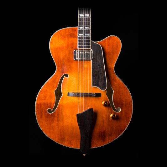 Eastman AR580CE-HB Honeyburst Archtop Guitar (AR580CE)