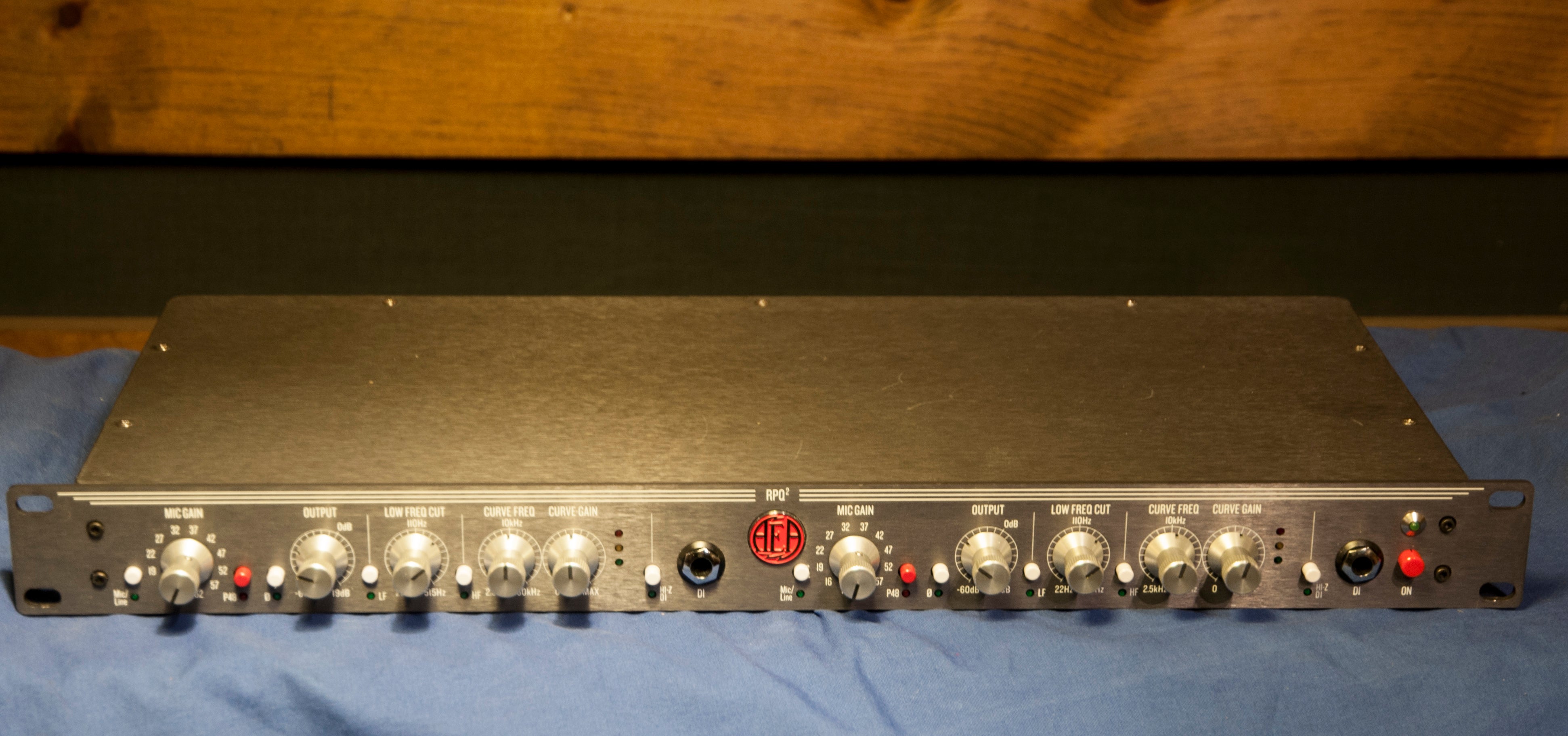 AEA RPQ2 Dual-Channel Microphone PReamp (C101653) – Alto Music