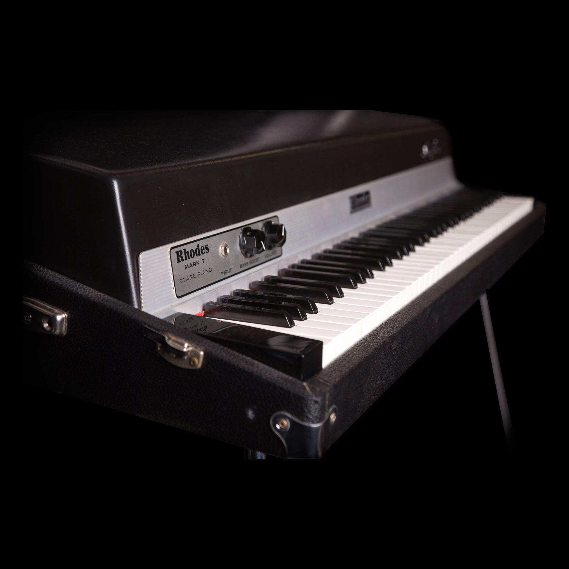 fender rhodes sustain pedal Rhodes MKI 73 Made in 1978 Keyboard with Sustain Pedal, Legs and Case (D1723)