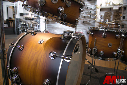 Drum Workshop Collectors Oak 5pc Shell Kit In Hard Satin Amber Tobacco Burst (DRO5225PCHRDSTN)