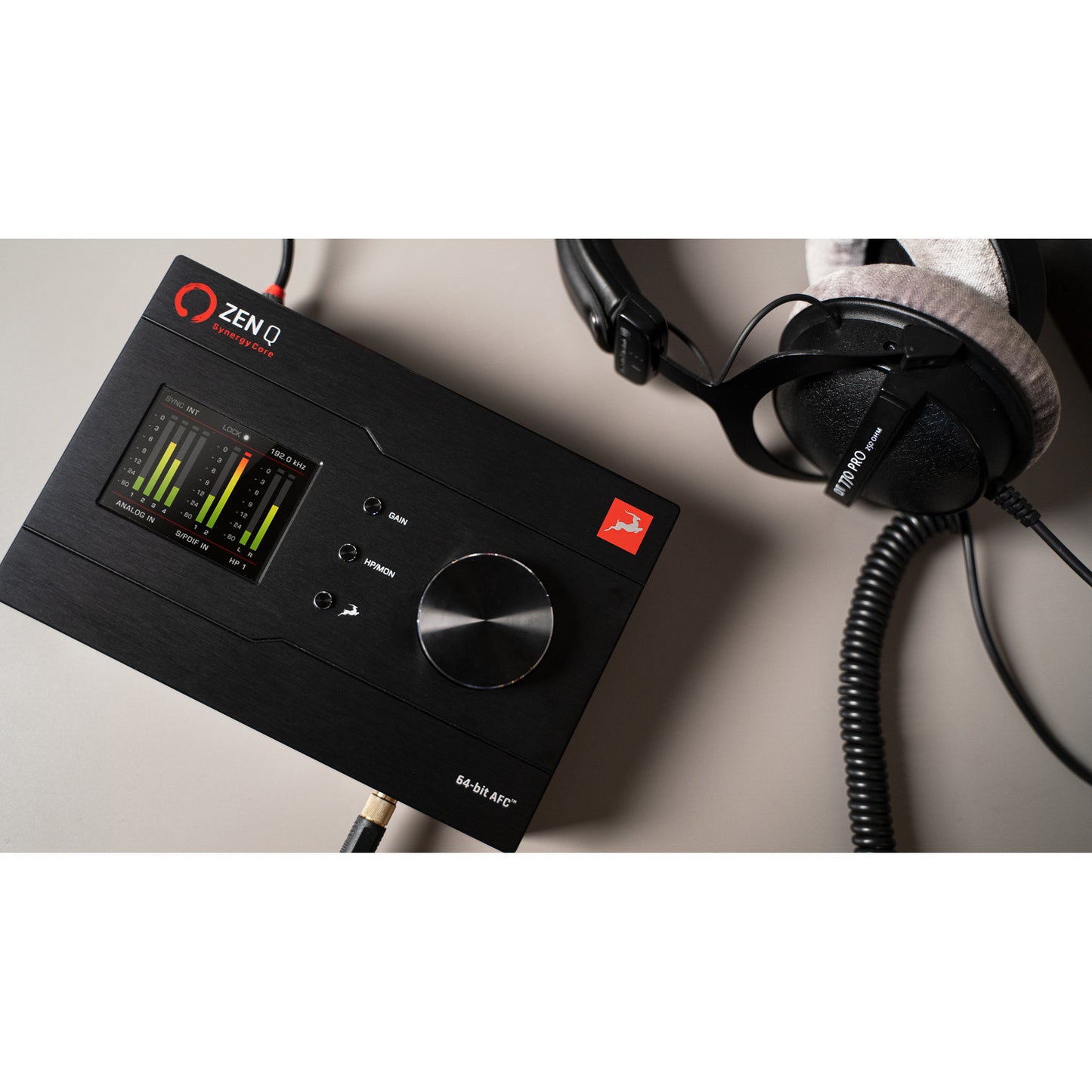 Antelope Audio Zen Tour Synergy Core Desktop Thunderbolt 3 Audio Interface