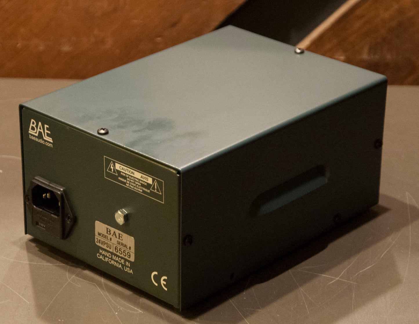 BAE 1073MP Dual-Channel Microphone Preamp with Power Supply