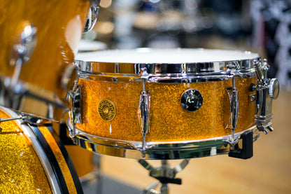 Gretsch Broadkaster with Vintage Specs in Gold Sparkle Nitron Wrap (GKNT204022)