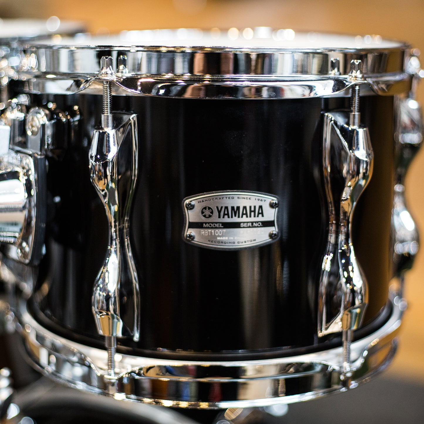Yamaha RC2J40jJSOB Recording Custom Series 4 Piece Shell Kit In Solid Black (RC2J40JSOB)