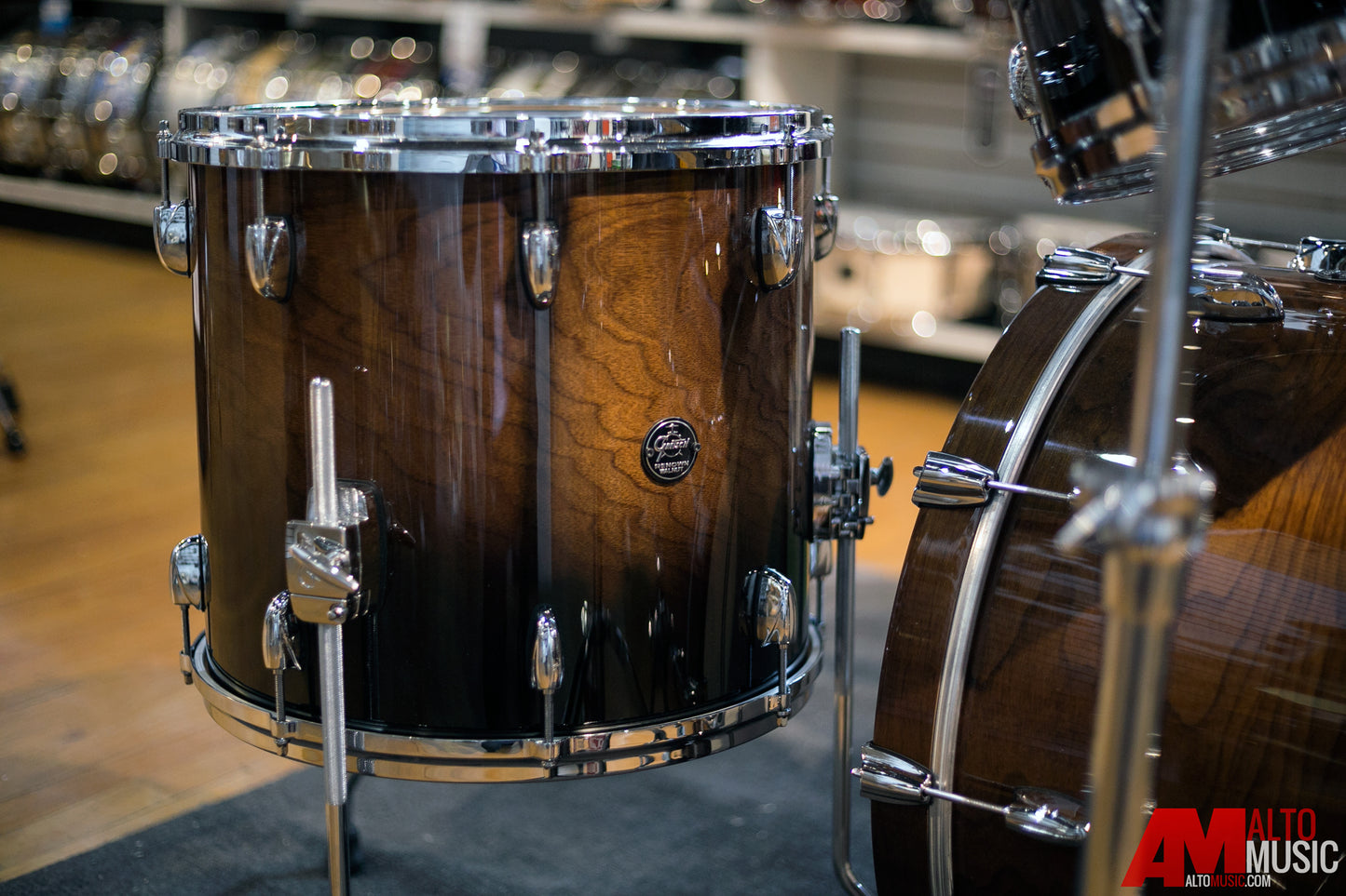Gretsch Renown Walnut 4pc Shell Kit in Walnut to Black Fade Lacquer Finish (RW1E8246WBF)