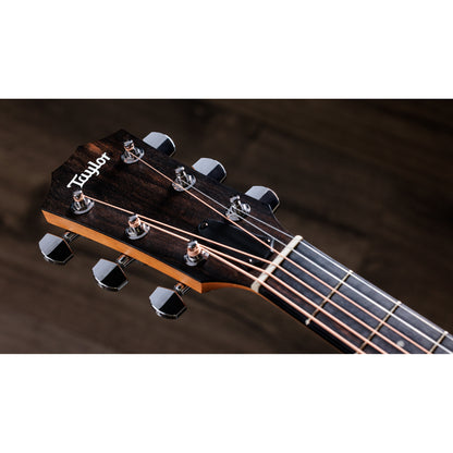 Taylor 212ce Grand Concert Walnut Acoustic Electric Guitar - Natural