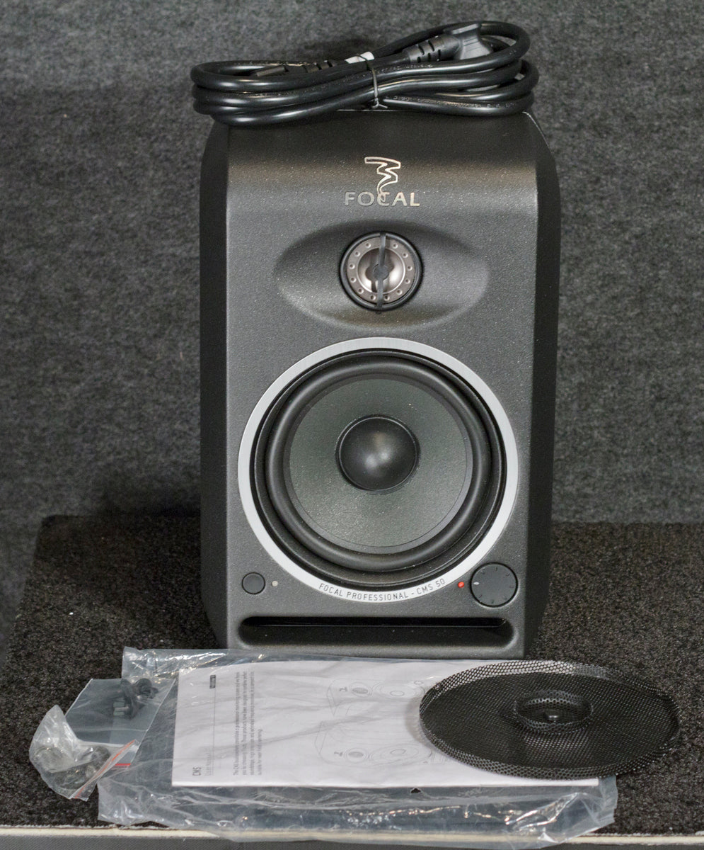 Focal CMS50 2-Way Near Field Monitor 5" Woofer Missing Rubber Footing (CMS50)