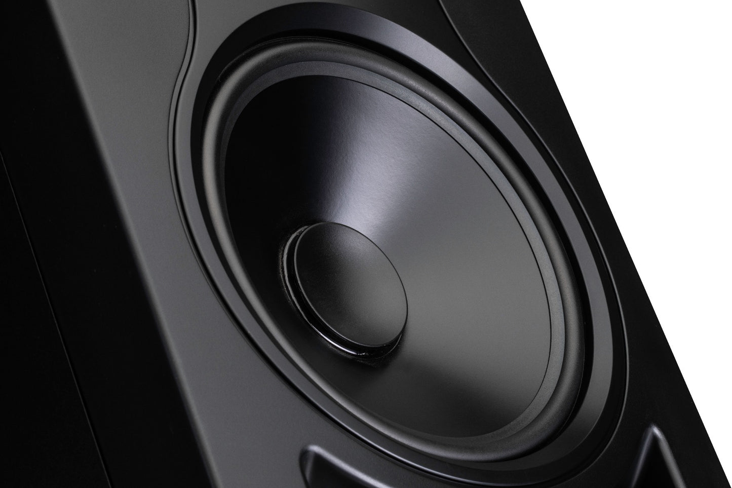 Kali Audio IN-8 3-Way Powered Studio Monitor