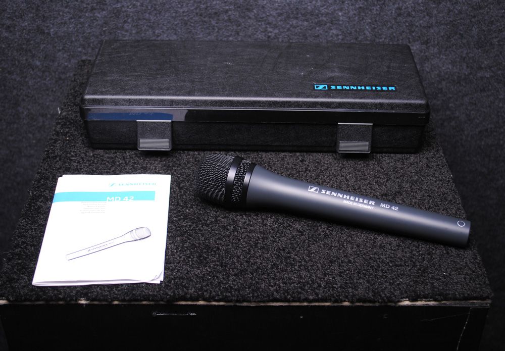 Sennheiser MD42 HandHeld OMNI Dynamic Microphone (MD42)