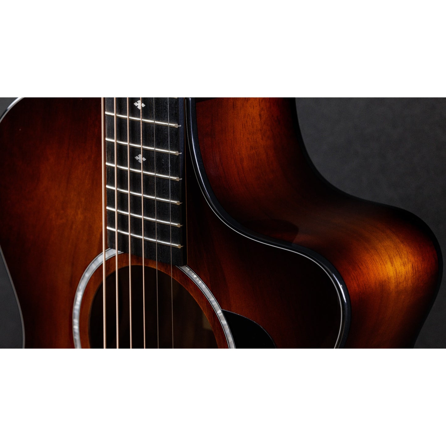 Taylor 222ce Koa Deluxe Grand Concert Acoustic Electric Guitar